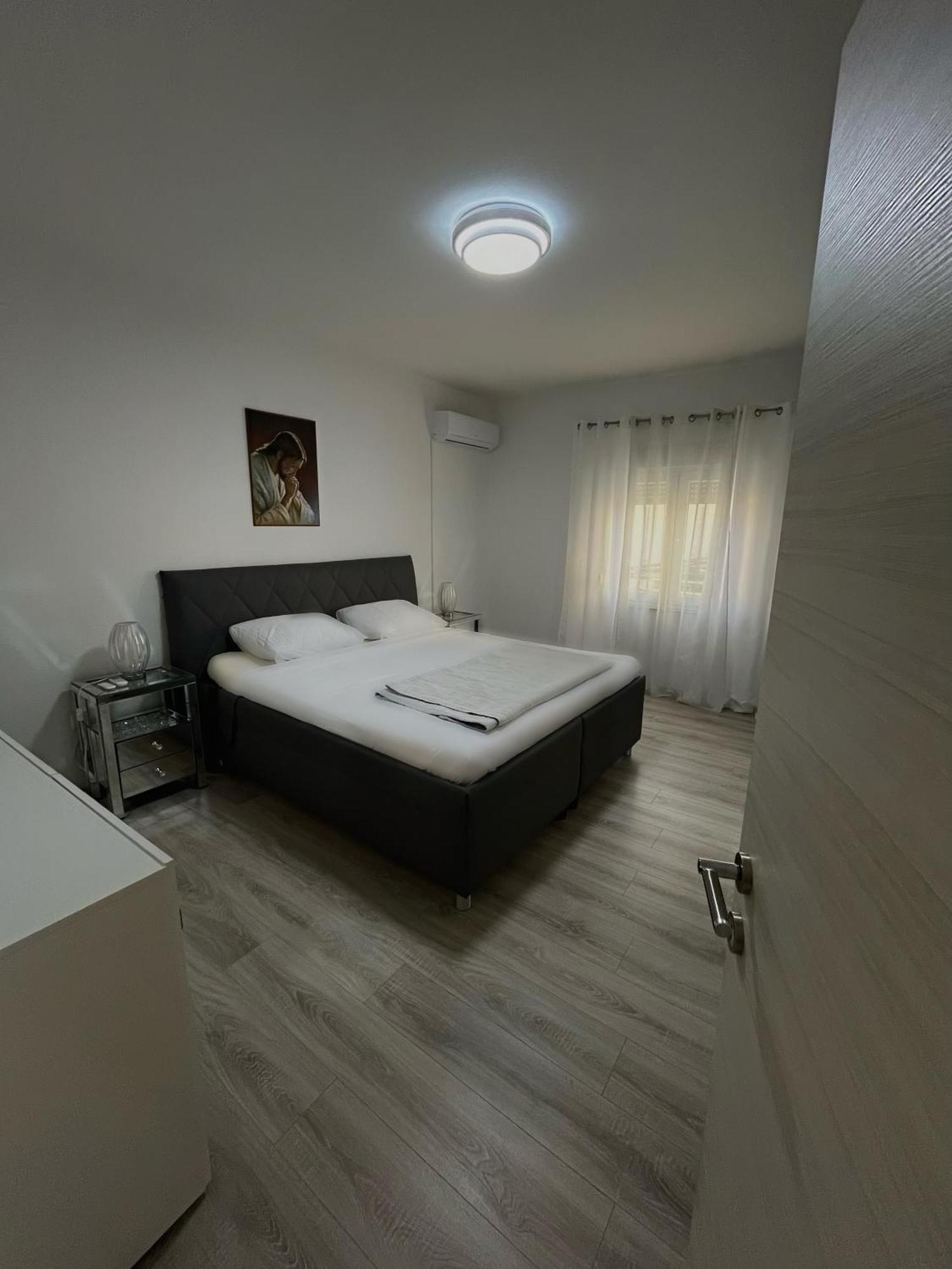 Apartment Leona & Doris Bibinje Bagian luar foto